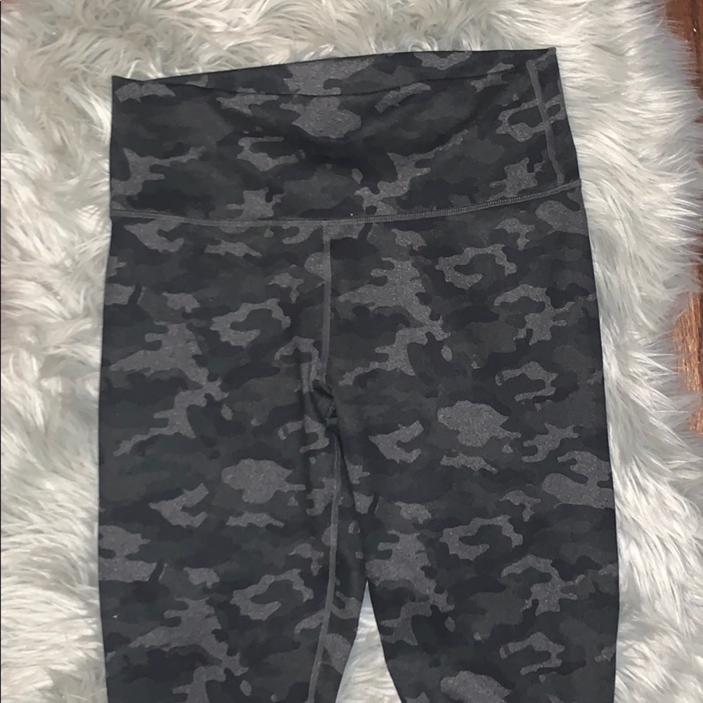 Fabeltics camo leggings